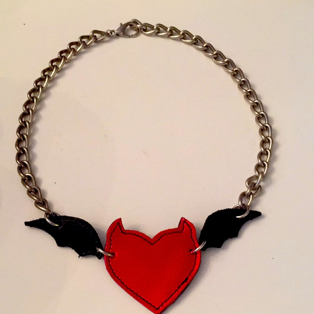 Heart with wings necklace Devil 👿 heart leather